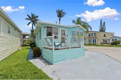 692 Nettles Boulevard, Jensen Beach, FL 34957 - Photo 20