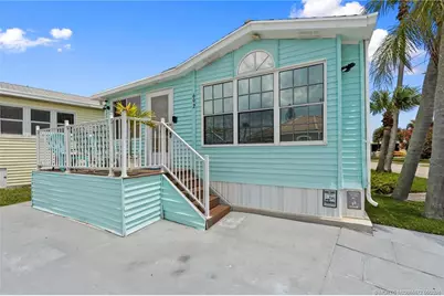 692 Nettles Boulevard, Jensen Beach, FL 34957 - Photo 2