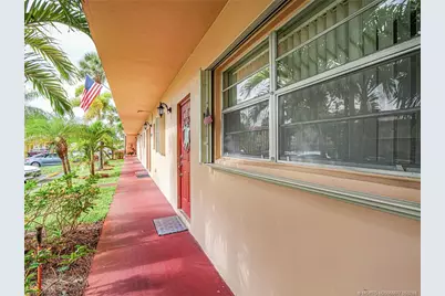 1987 SW Palm City Road #D, Stuart, FL 34994 - Photo 6
