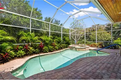 4220 SE Rainbows End, Stuart, FL 34997 - Photo 4