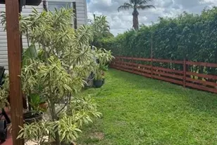 4463 Edwina Ln, Lake Worth, FL 33463 - Photo 8