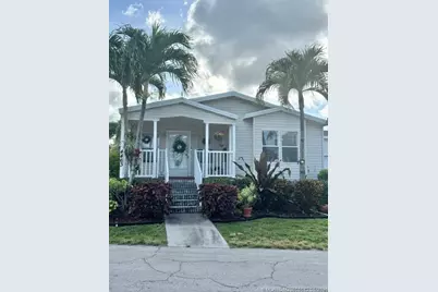 4463 Edwina Lane #484, Lake Worth, FL 33463 - Photo 2