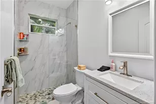 671 SE Pin Oak Terrace, Stuart, FL 34997 - Photo 38