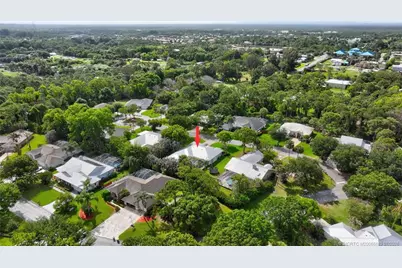 671 SE Pin Oak Terrace, Stuart, FL 34997 - Photo 16