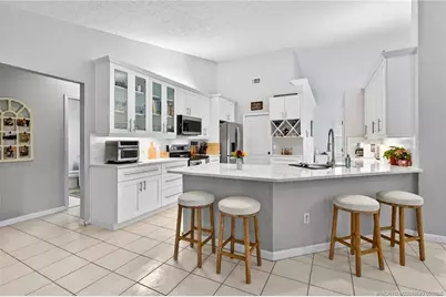671 SE Pin Oak Terrace, Stuart, FL 34997 - Photo 16
