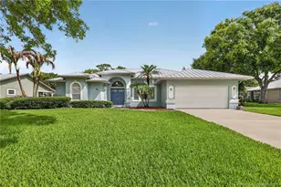 671 SE Pin Oak Terrace, Stuart, FL 34997 - Photo 4