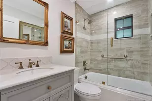21 Emarita Way, Sewalls Point, FL 34996 - Photo 24