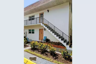 2950 SE Ocean Boulevard #5-6, Stuart, FL 34996 - Photo 2
