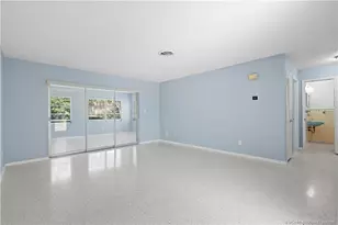 391 SE Edgewood Dr, Stuart, FL 34996 - Photo 6