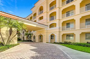 13 Harbour Isle Dr W, Fort Pierce, FL 34949 - Photo 6