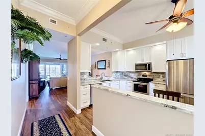 13 Harbour Isle Drive W #305, Fort Pierce, FL 34949 - Photo 8