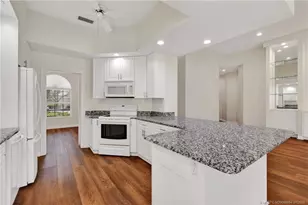 8521 SE Palm Hammock Ln, Hobe Sound, FL 33455 - Photo 20
