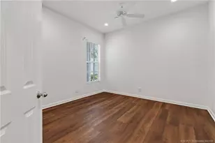 8521 SE Palm Hammock Ln, Hobe Sound, FL 33455 - Photo 32