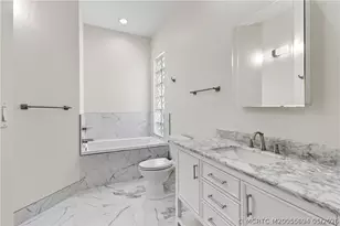 8521 SE Palm Hammock Ln, Hobe Sound, FL 33455 - Photo 32