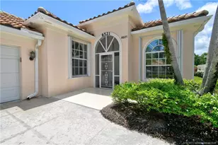 8521 SE Palm Hammock Ln, Hobe Sound, FL 33455 - Photo 2