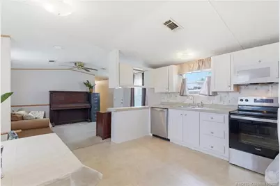 4646 SE Circle Way, Stuart, FL 34997 - Photo 4