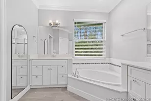5608 SE 44th Ave, Stuart, FL 34997 - Photo 14