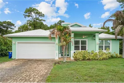 5608 SE 44th Avenue, Stuart, FL 34997 - Photo 2