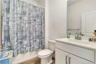 5783 SE Sky Blue Cir, Stuart, FL 34997 - Photo 8