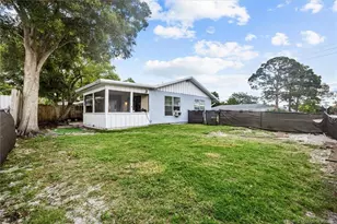 3248 SE Golden Gate Ave, Stuart, FL 34997 - Photo 10