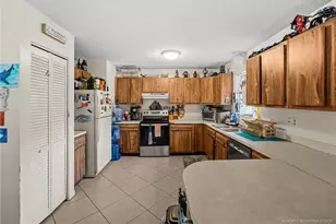 3248 SE Golden Gate Ave, Stuart, FL 34997 - Photo 12