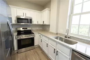 101 SE Ocean Blvd, Stuart, FL 34994 - Photo 4