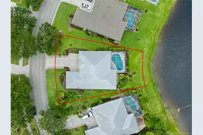 2631 NW Windemere Drive, Jensen Beach, FL 34957 - Photo 2