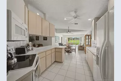 8357 Double Tree Dr Drive, Hobe Sound, FL 33455 - Photo 4