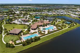 600 SE Villandry Way, Port Saint Lucie, FL 34984 - Photo 2