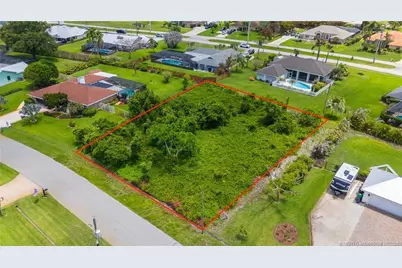 2012 SE Giffen Avenue, Port Saint Lucie, FL 34952 - Photo 2
