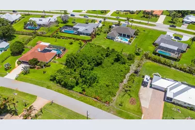 2012 SE Giffen Avenue, Port Saint Lucie, FL 34952 - Photo 6