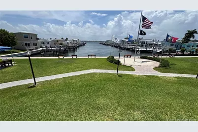 466 Nettles Boulevard, Jensen Beach, FL 34957 - Photo 26