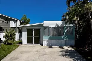 466 Nettles Blvd, Jensen Beach, FL 34957 - Photo 1