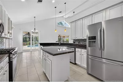 3070 SW Captiva Court, Palm City, FL 34990 - Photo 10