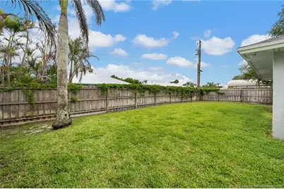 1094 NW 14 Th Street, Stuart, FL 34994 - Photo 28