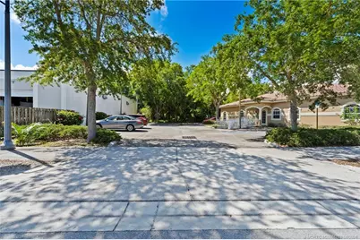 3193 SE Dixie Highway, Stuart, FL 34997 - Photo 8