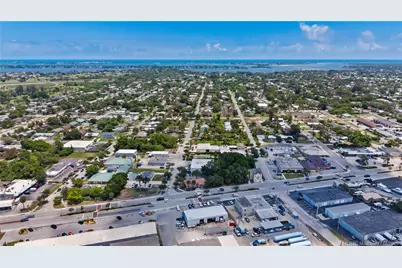 3193 SE Dixie Highway, Stuart, FL 34997 - Photo 50