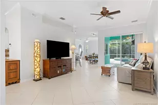 512 NW Sunflower Pl, Jensen Beach, FL 34957 - Photo 8