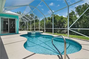 512 NW Sunflower Pl, Jensen Beach, FL 34957 - Photo 2
