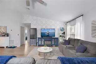 1382 SW Crest Ave, Port Saint Lucie, FL 34953 - Photo 12