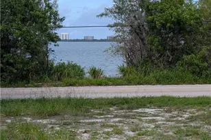 12001 S Indian River Dr Dr, Jensen Beach, FL 34957 - Photo 8