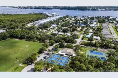 972 SW Hunt Club Circle, Palm City, FL 34990 - Photo 32