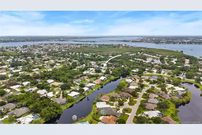 972 SW Hunt Club Circle, Palm City, FL 34990 - Photo 28