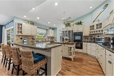 972 SW Hunt Club Circle, Palm City, FL 34990 - Photo 12