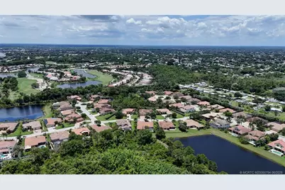 2276 NW Diamond Creek Way, Jensen Beach, FL 34957 - Photo 68