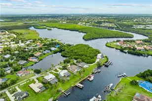 2666 SE Erickson Dr, Port Saint Lucie, FL 34984 - Photo 96