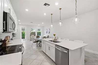 1871 SE Tarni Way, Stuart, FL 34996 - Photo 8