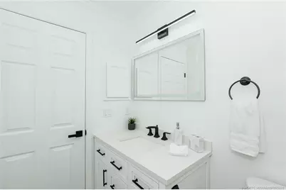 1225 SW Hunnicut Avenue SW, Port Saint Lucie, FL 34953 - Photo 36