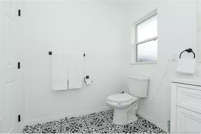 1225 SW Hunnicut Avenue SW, Port Saint Lucie, FL 34953 - Photo 24