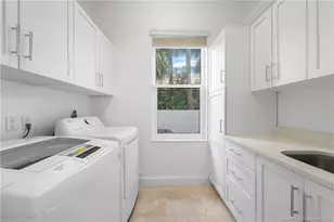 2925 SE Dune Dr, Stuart, FL 34996 - Photo 36